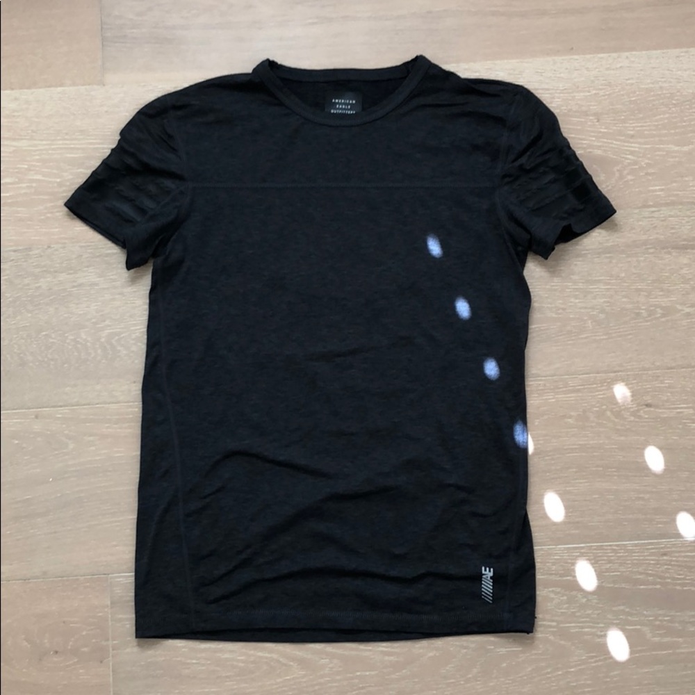 American Eagle outfitters active Tee shirt